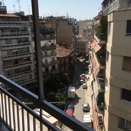 Modern Style Apartment,central Thessaloniki, 100qm Apartamento Tessalónica